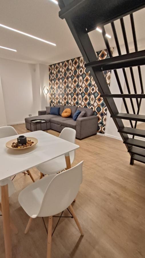 Maison Ventimiglia 83 คาตาเนีย ภายนอก รูปภาพ
