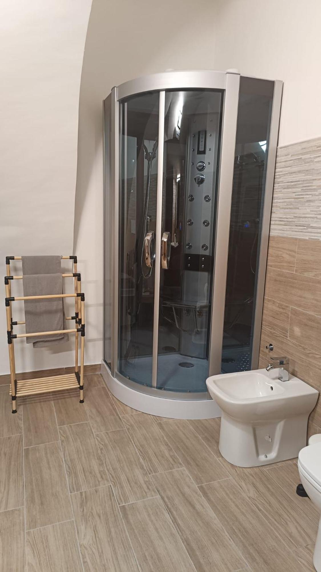 Maison Ventimiglia 83 คาตาเนีย ภายนอก รูปภาพ